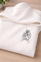 Personalized Outline Embroidery - Create minimalist embroidery from your photo!